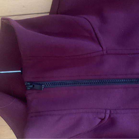 Hyba Reitmans dressy/casual jacket burgundy colour size large - Picture 3 of 4